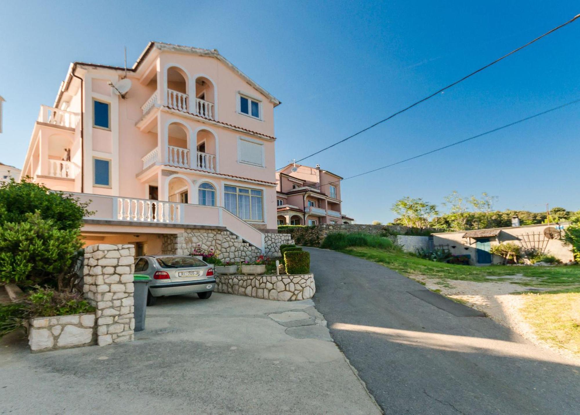 Apartments Dragan โลปาร์ ภายนอก รูปภาพ