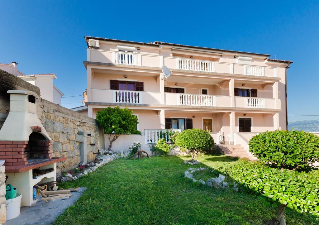 Apartments Dragan โลปาร์ ภายนอก รูปภาพ
