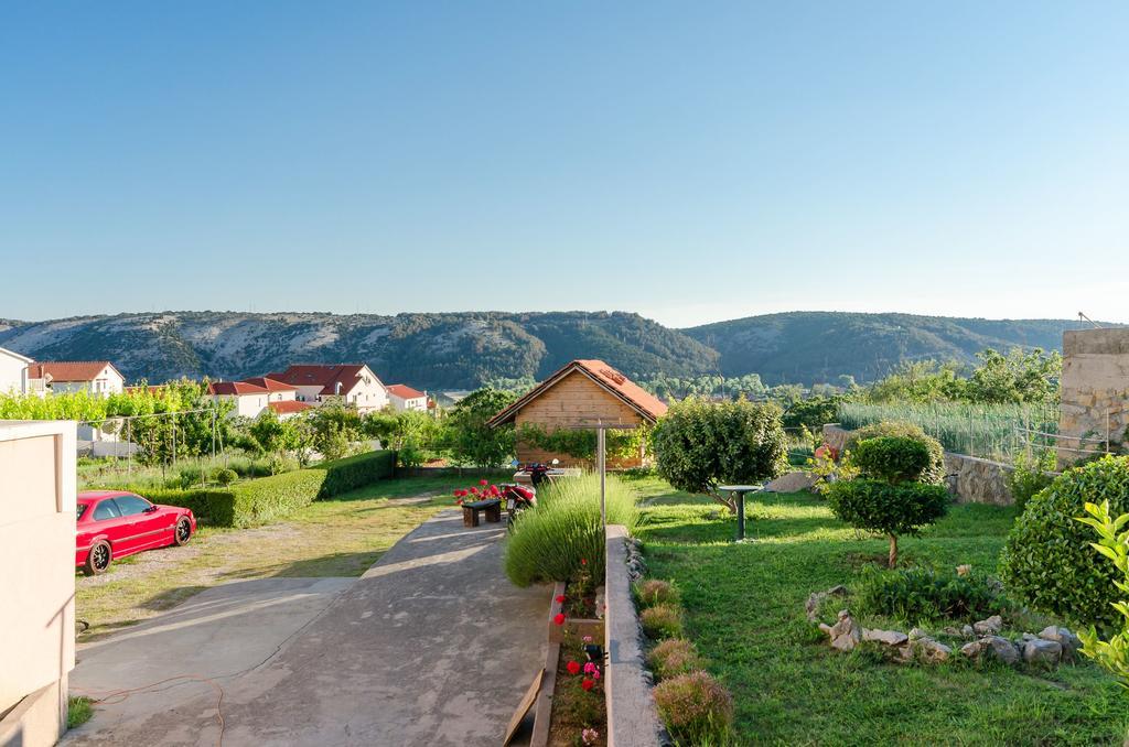 Apartments Dragan โลปาร์ ภายนอก รูปภาพ