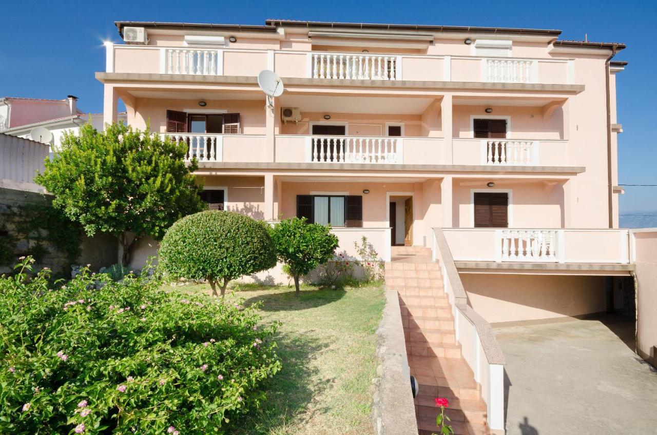 Apartments Dragan โลปาร์ ภายนอก รูปภาพ